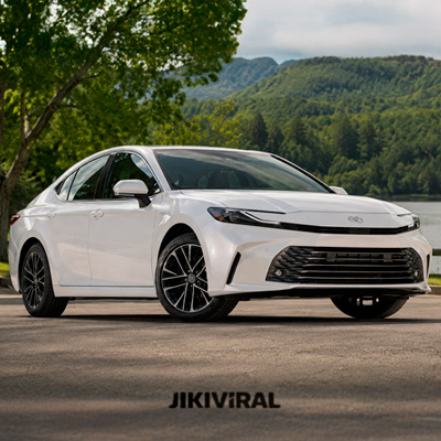 toyota camry price
